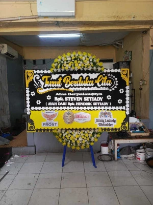 Papan Bunga di Pasirkaliki Cimahi Utara